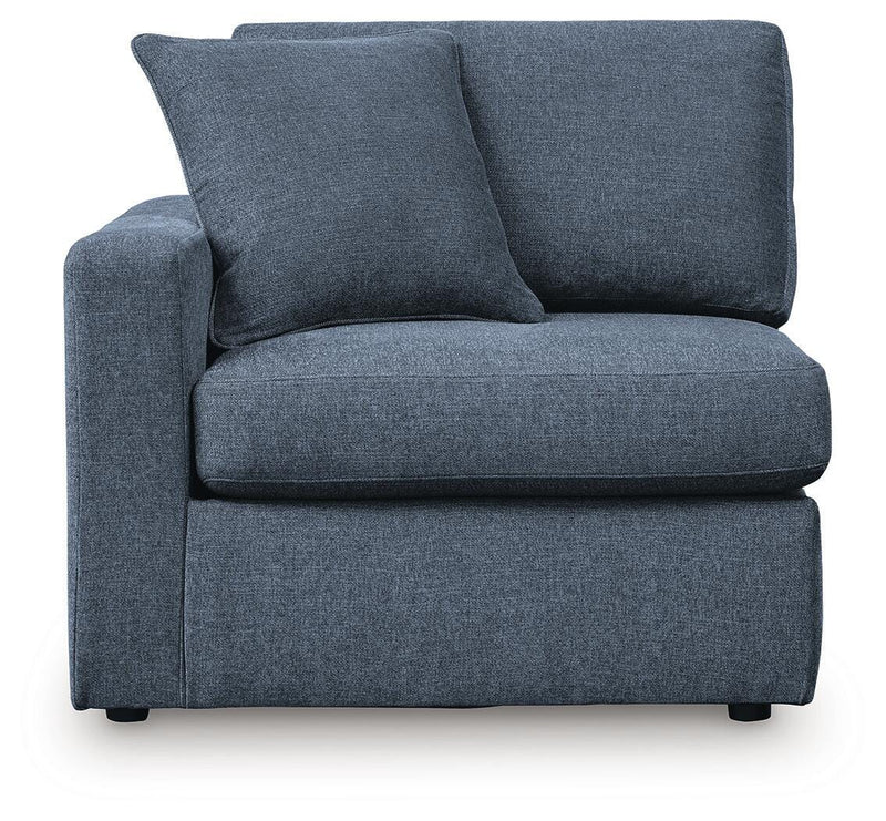 Modmax Sectional with Audio System